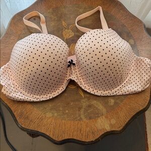 VS Lined Demi Bra. 40C. Pink